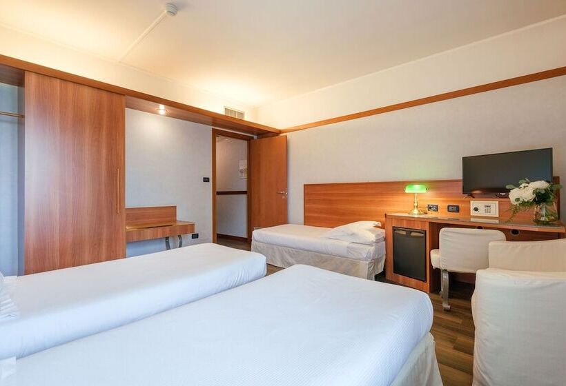 اتاق استاندارد سه نفره, Shg Hotel Bologna