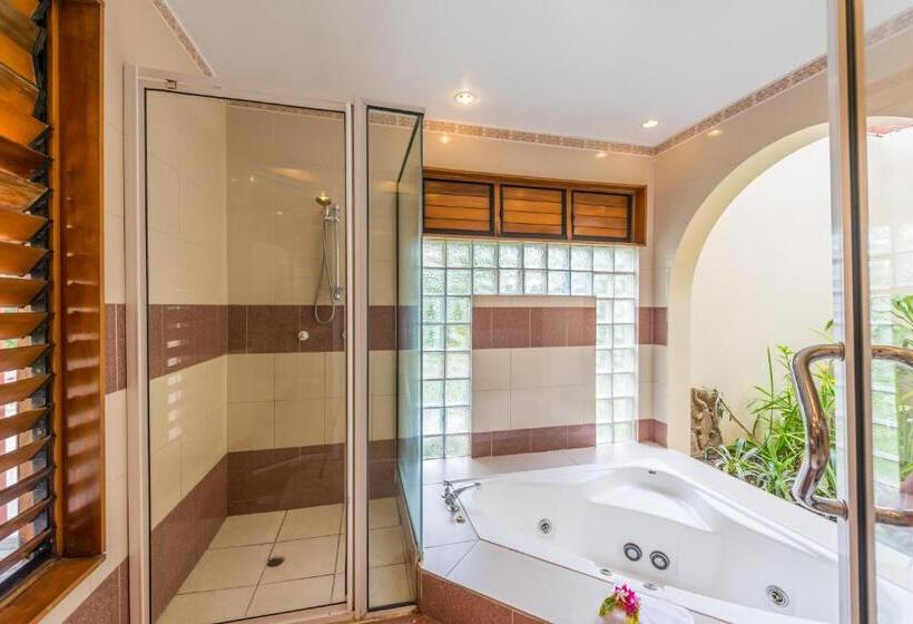 Бунгало Deluxe, Mana Island Resort & Spa   Fiji