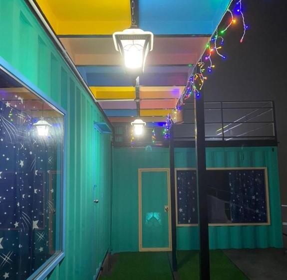 اتاق لوکس, Cameron Highlands Blueberry Earth House
