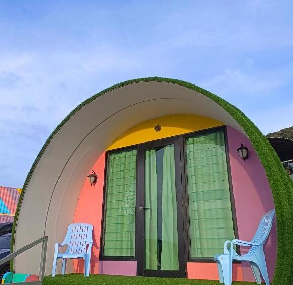اتاق لوکس با تخت بزرگ, Cameron Highlands Blueberry Earth House
