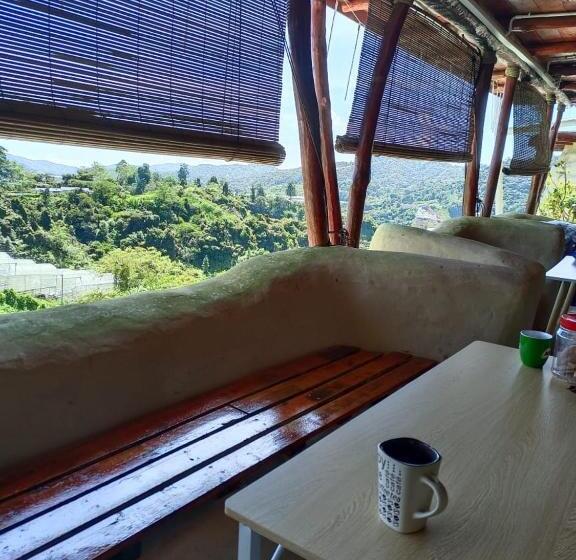 اتاق سوپریور, Cameron Highlands Blueberry Earth House