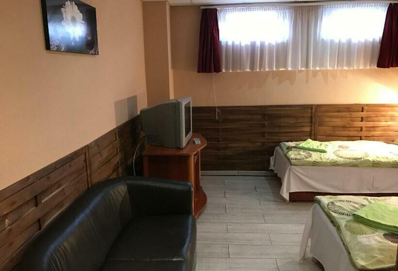 Номер Стандарт, Abszolút Hotel és Panzió