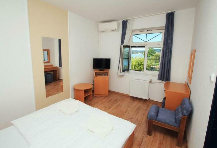 Номер Стандарт, Aquilo Hotel Panoráma