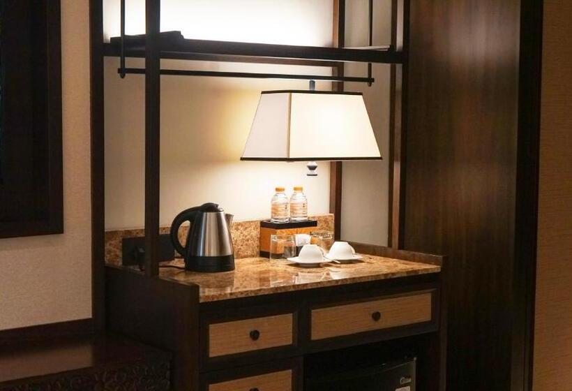 Номер Deluxe, The Singhasari Resort Batu