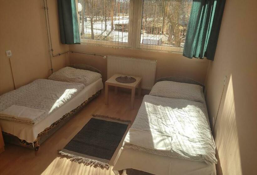스탠다드 룸, Napsugár Szálló Baja