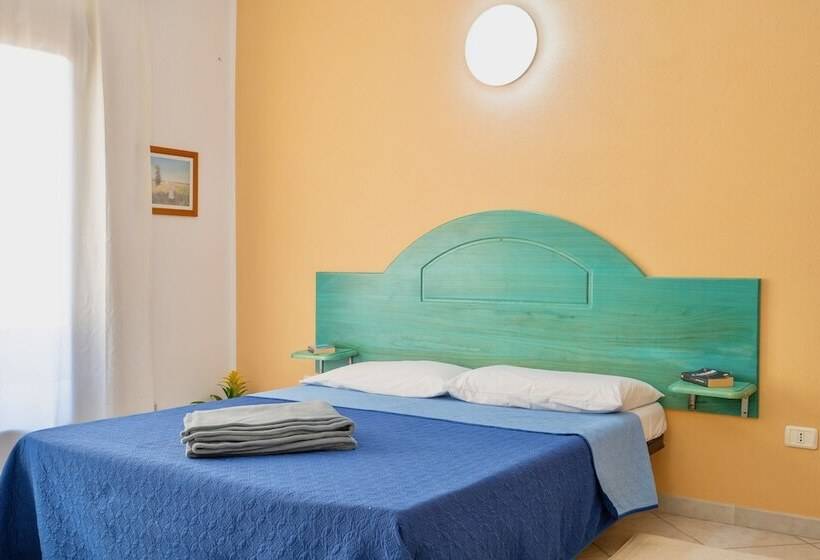 آپارتمان 1 خوابه با چشم‌انداز دریا, Residence With Swimming  Pool In Badesi