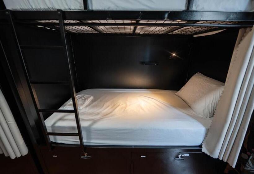 공동 객실, Howzit Hostels Hawaii