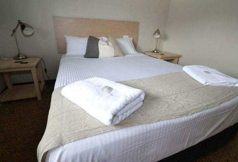 Номер Deluxe, Crossroads Hotel Liverpool