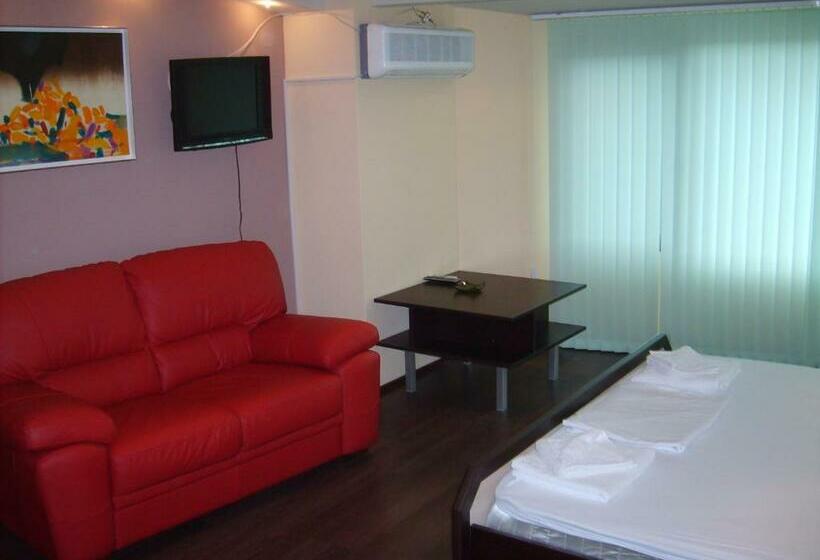 스위트, Trakart Residence