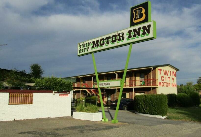 اتاق خانوادگی, Twin City Motor Inn