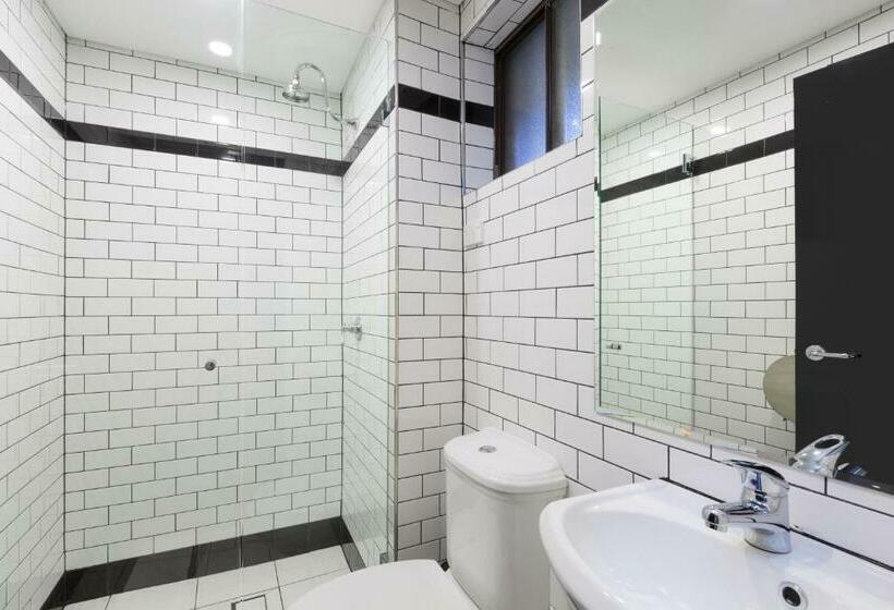 Номер Базовый Одноместный Совместный Санузел, The Village Surry Hills