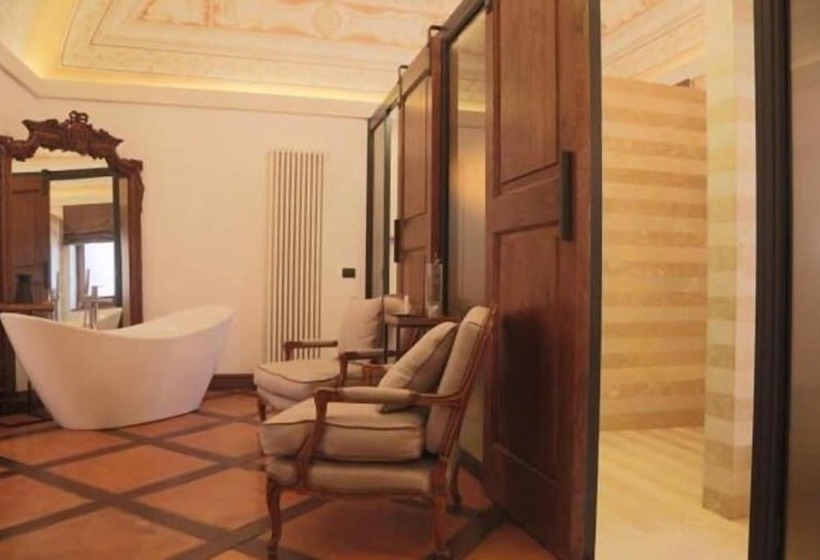 스위트, Al Palazzetto