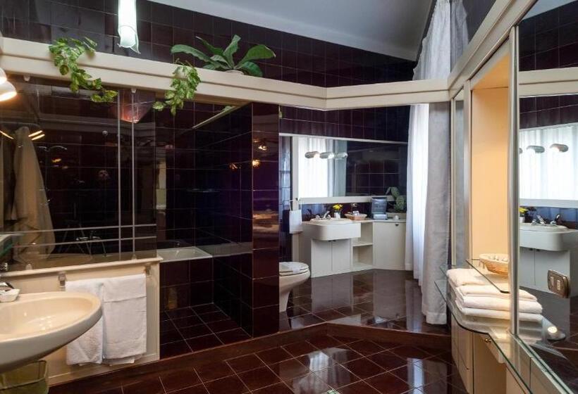 ویلای یک اتاق خوابه با استخر شنا, Villa Magnolia Luxury Suites