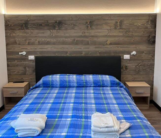 Четырехместный Номер Стандарт, Albergo Baffo