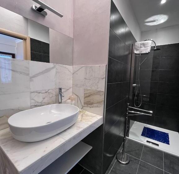 Четырехместный Номер Стандарт, Albergo Baffo
