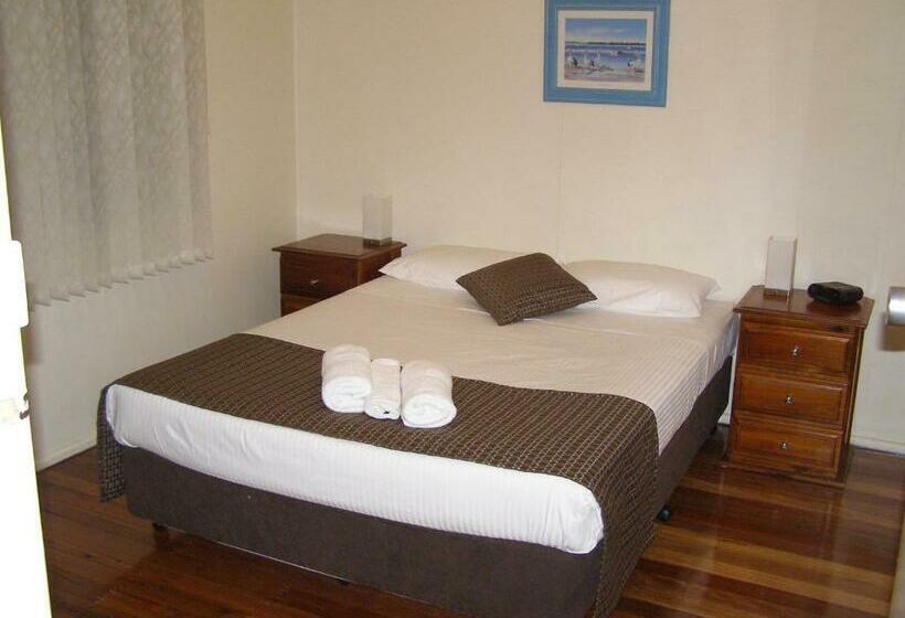 패밀리 룸, Koala Tree Motel