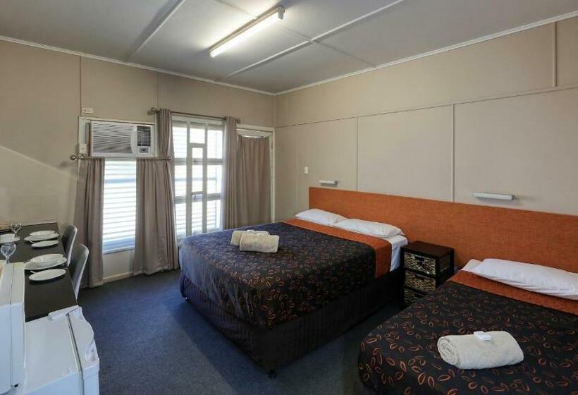 Quarto Estandar, Matilda Motel