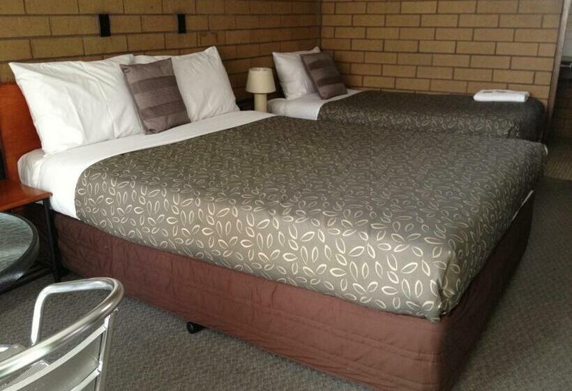 Номер Стандарт, Rippleside Park Motor Inn