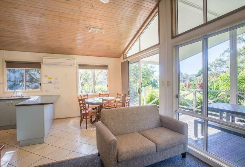 Вилла Superior 2 Спальни, Fingal Bay Holiday Park