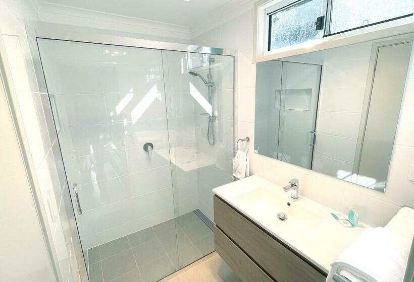 Вилла 2 Спальни, Fingal Bay Holiday Park