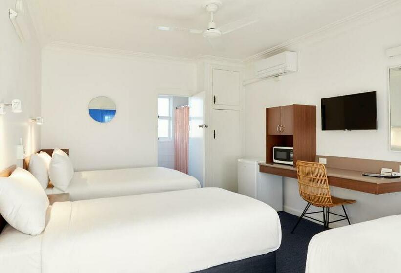 Семейный Номер, The Sails Motel Brunswick Heads