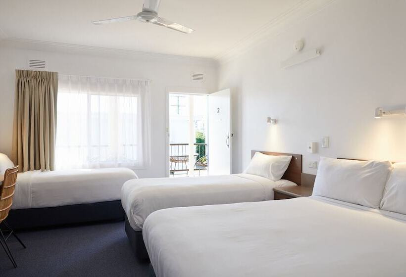 Семейный Номер, The Sails Motel Brunswick Heads