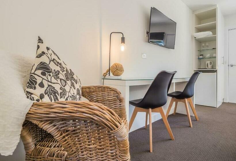 디럭스 스위트 킹 침대, Tower Motel Marysville