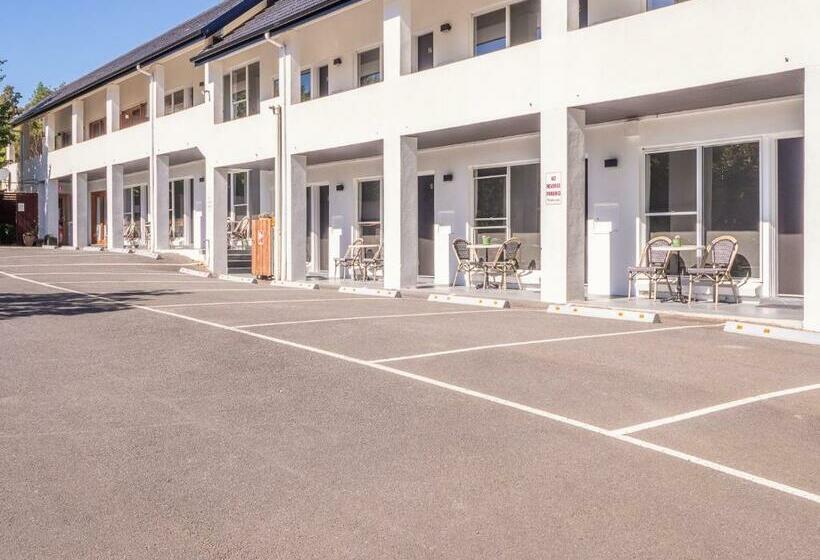 디럭스 스위트 킹 침대, Tower Motel Marysville
