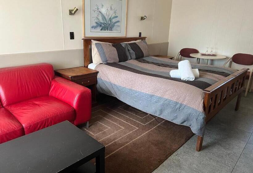 Номер Deluxe, Woodmans Hill Motel