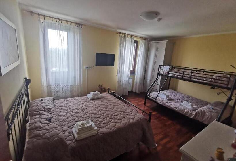 Quarto Familiar, Affittacamere Il Picchio