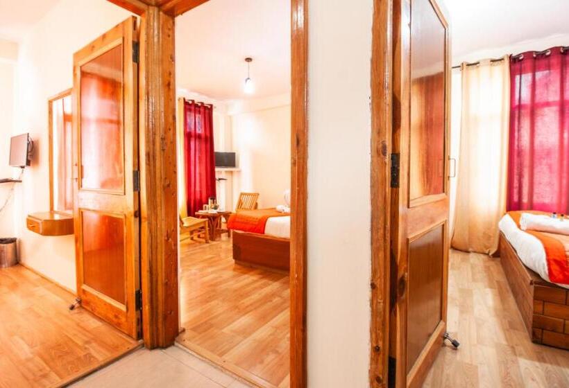 디럭스 4인 룸, Kingston  A Luxury Stay, Manage By Shuru Haven Unit