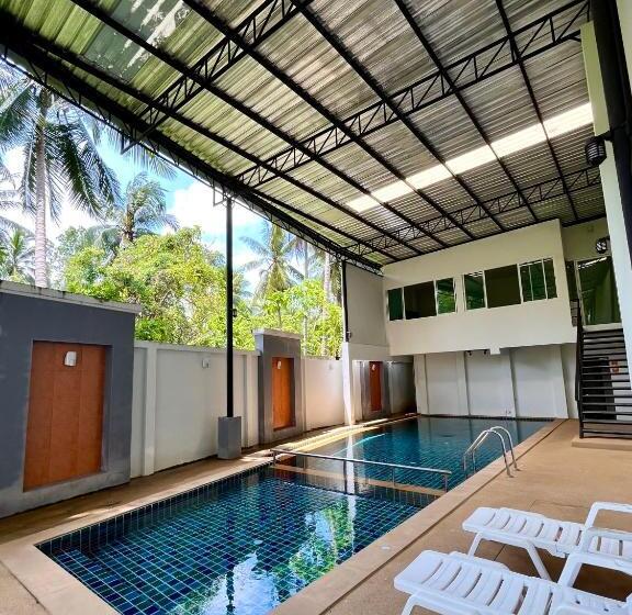 Номер Стандарт с Балконом, Hidayah Condotel,ao Nang, Krabi
