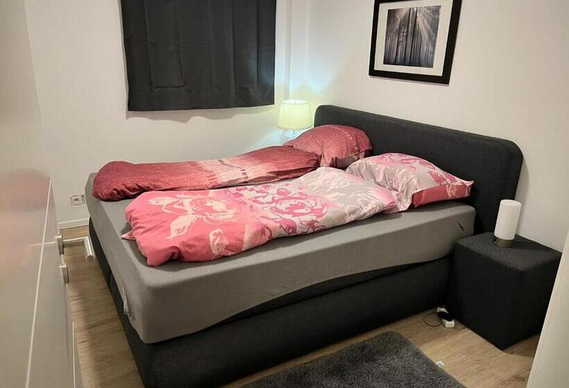 Номер Стандарт, Schöne Zimmer In Zentraler Lage In Bad Zwischenahn