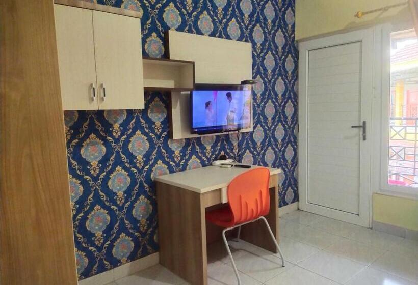 חדר סטנדרט, Wisma Al Araf Syariah Mitra Reddoorz Palembang