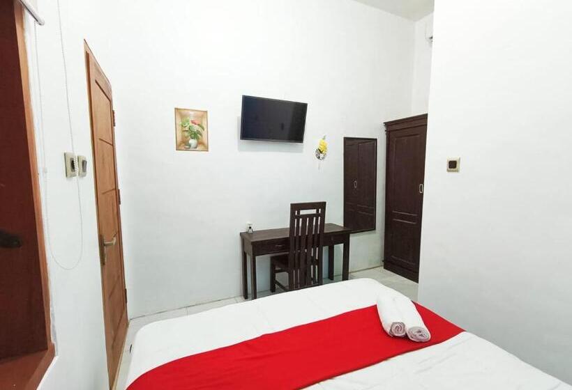 Номер Deluxe Кровать Кинг, Oyo 93837 Ipeda Homestay Syariah