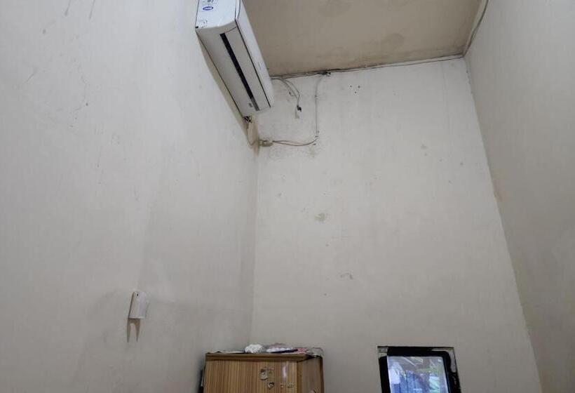 Quarto Estandar Cama King, Oyo 93865 Dv Homestay Syariah Kupang