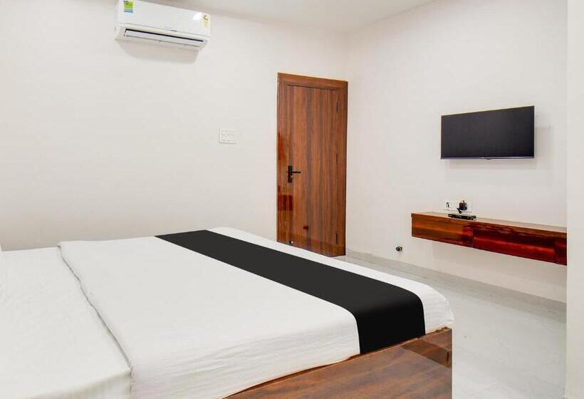 Трехместный Номер Классика, Oyo Hotel Atithi Inn