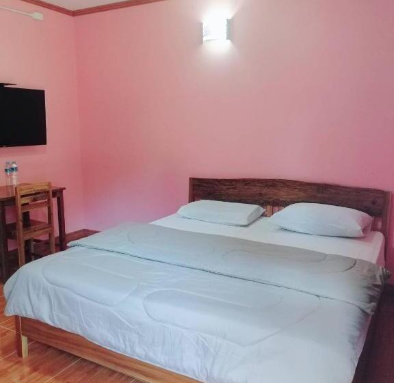 Номер Economy, Camp Chamao
