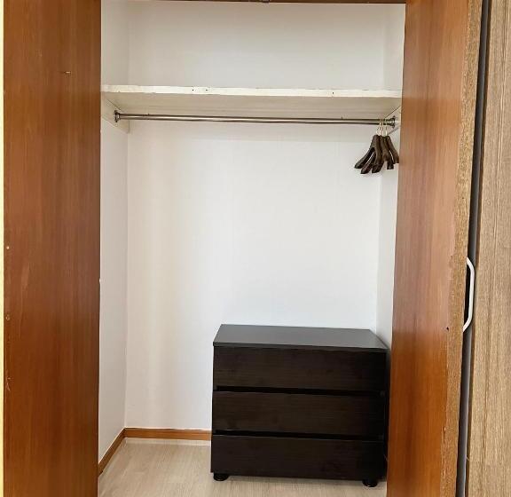 带1个卧室的公寓, Easy Access To Metro