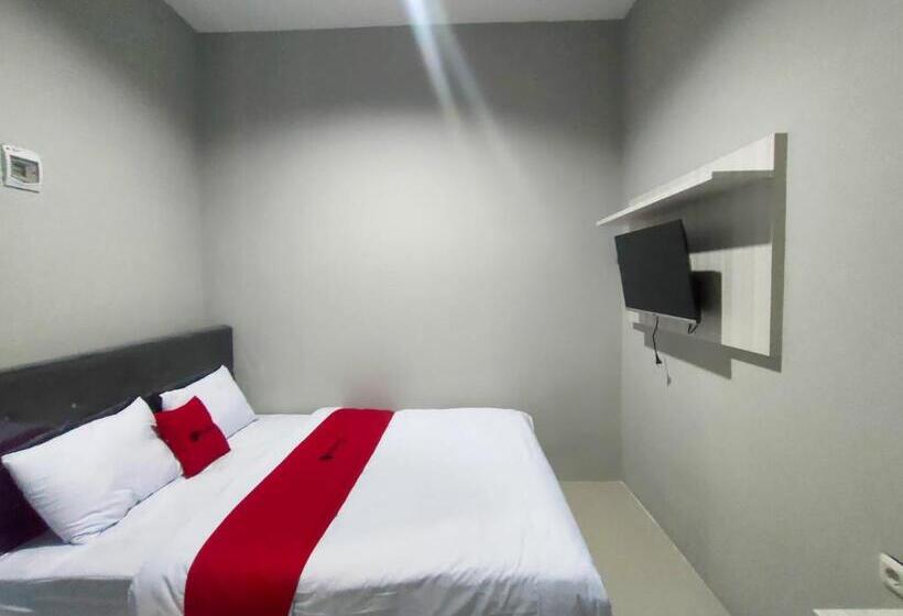 اتاق استاندارد, Reddoorz Syariah Near Rumah Sakit Soewandhie