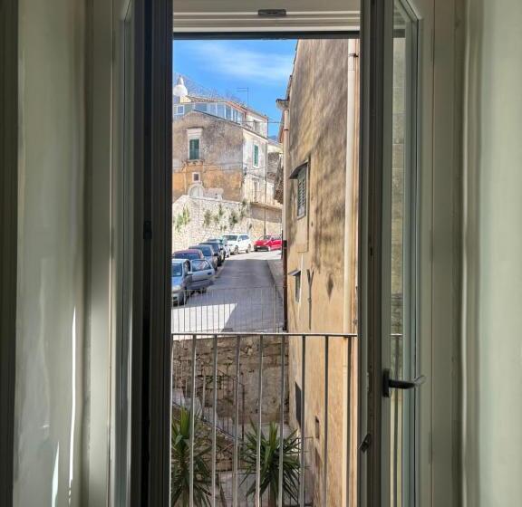 标准三人间, L  Antico Borgo Ibla