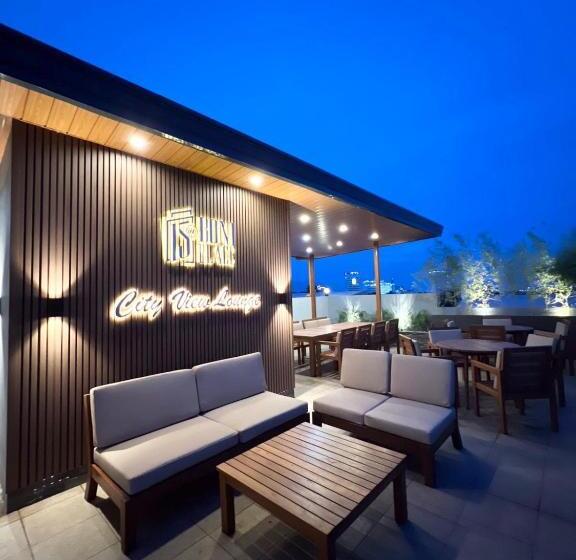استودیو استاندارد با بالکن, Luxury Suite Near Clark International Airport