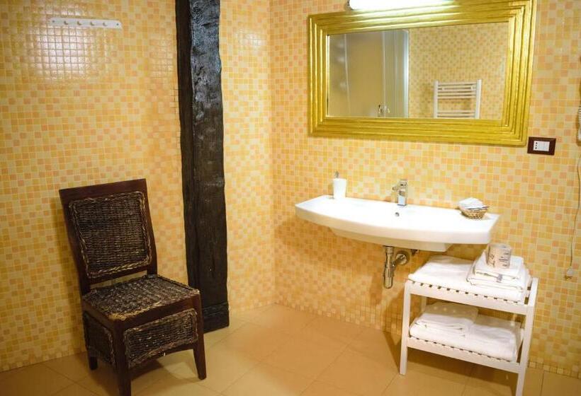 חדר סטנדרט לארבעה, B&b Muro Torto Lucera