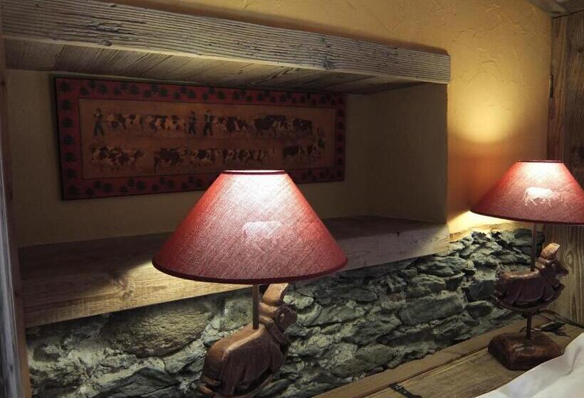 Номер Стандарт с Балконом, La Luge D'antan Maison D'hôtes & Spa