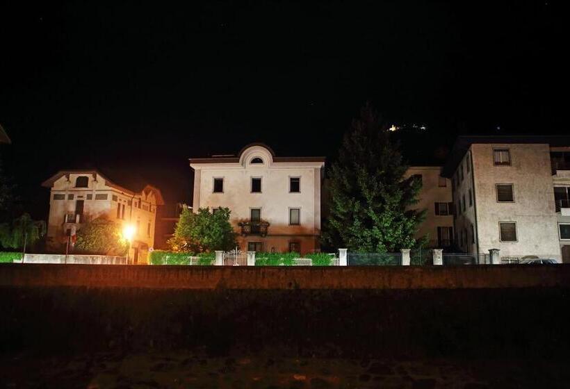 Номер Стандарт Вид на Горы, Albergo Gusmeroli