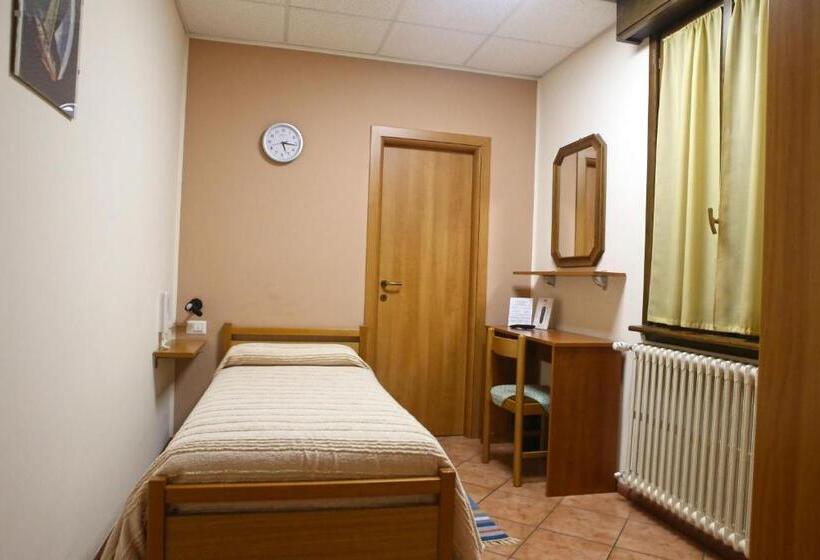 Индивидуальный Номер Interior, Albergo Gusmeroli