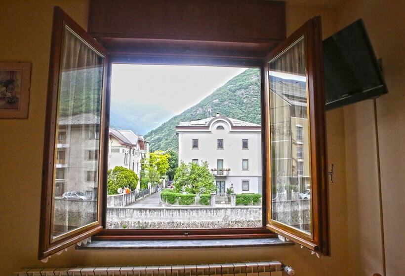 Семейный Номер Вид на Горы, Albergo Gusmeroli