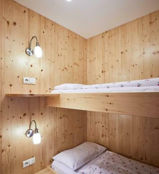 家庭间, Alpenhotel Schönwald Superior