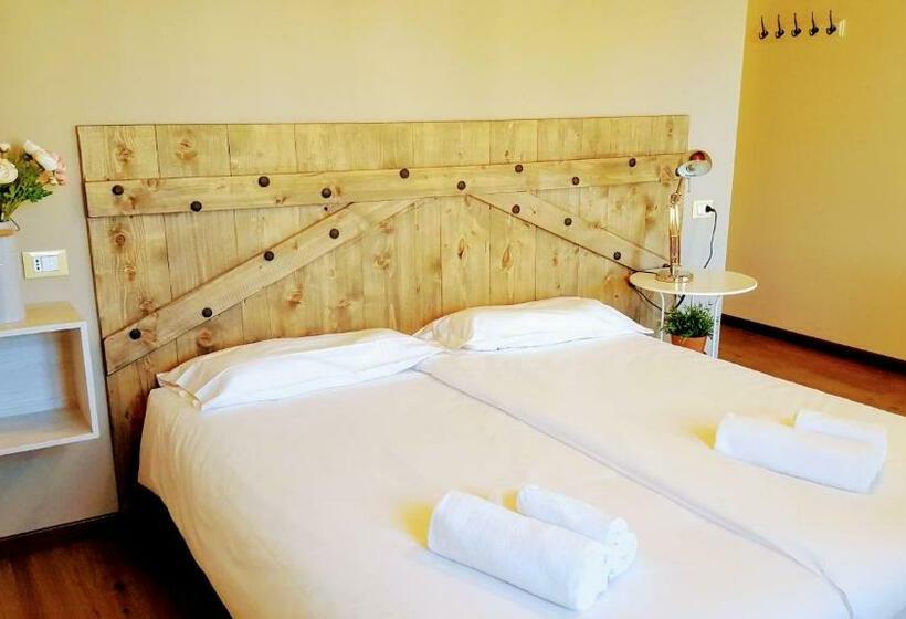 Номер Стандарт, Locanda Avanguardia