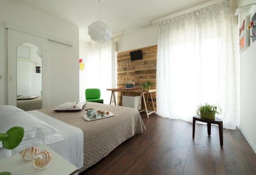 Номер Стандарт с Балконом, Nice Hotel Bibione